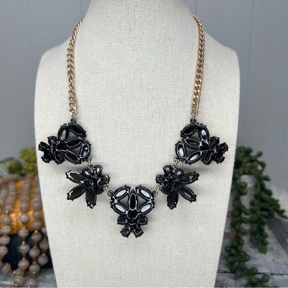 J. Crew | Statement Necklace - Picture 6 of 9